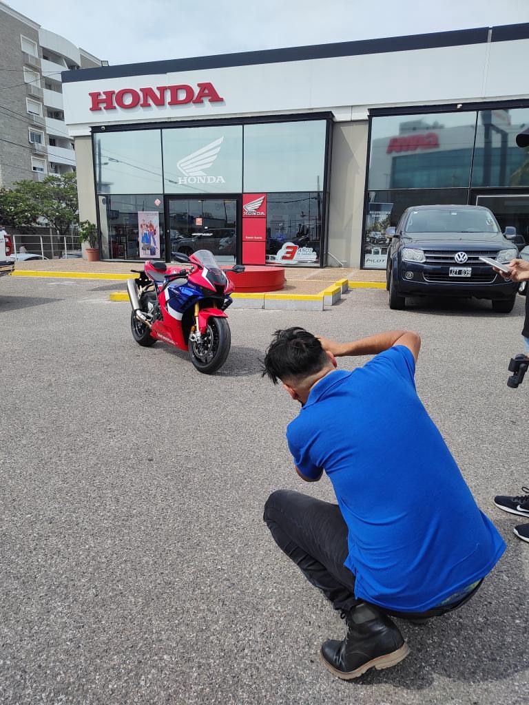 WhatsApp Image 2024-02-21 at 19.44.16